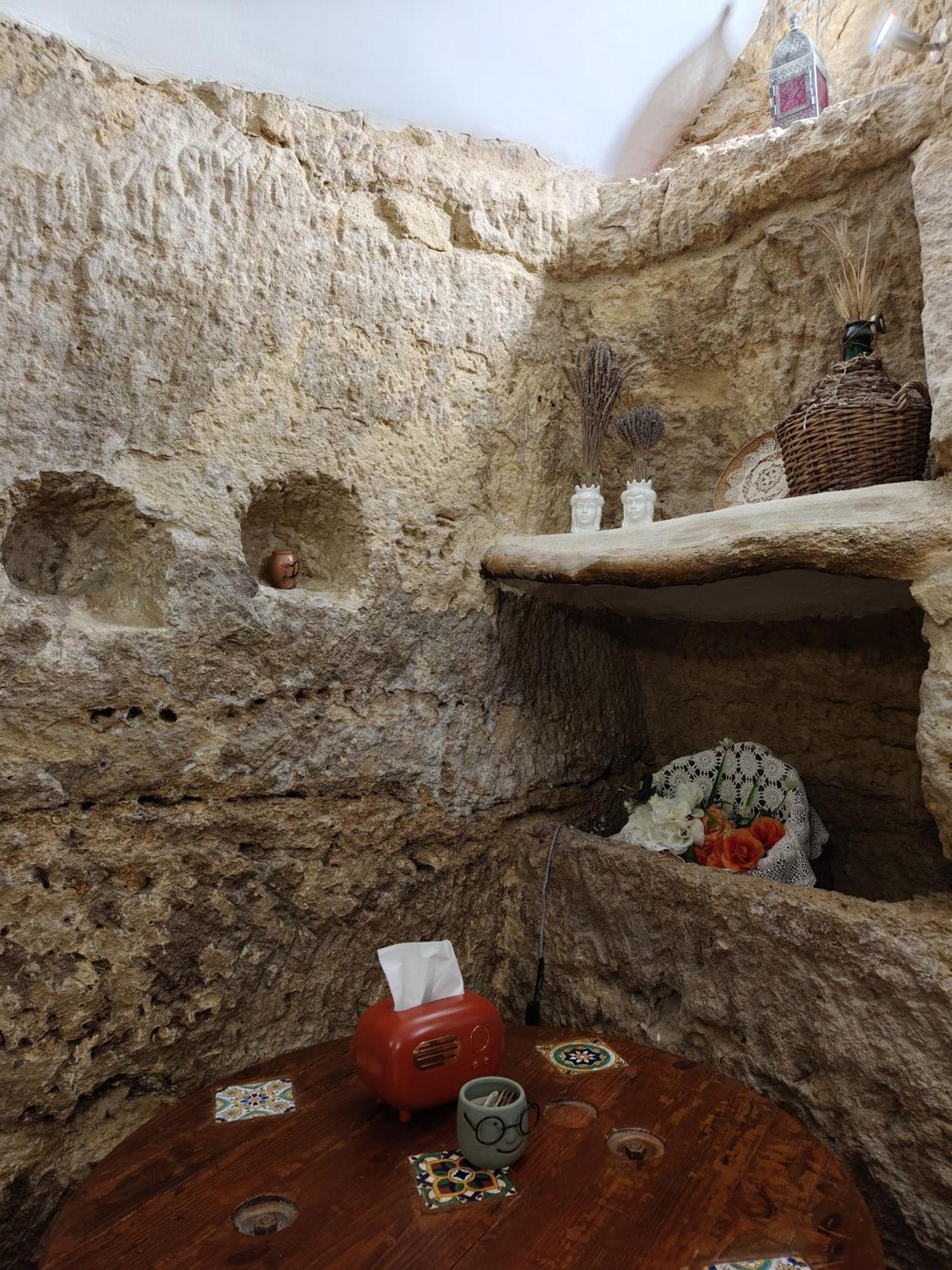 Proserpina Enna Extérieur photo